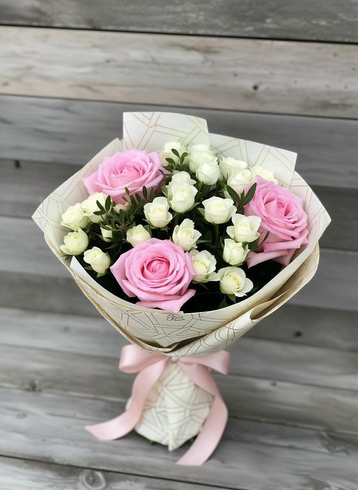 Букет цветов из: Розы в Савельевской
