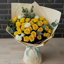 Букет цветов из:  Розы в Савельевской