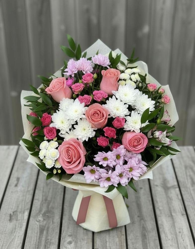 Букет цветов из: Альстромерии, Гвоздики, Розы и Хризантемы в Савельевской