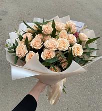 Букет Кремовые розы Латте в Савельевской