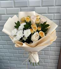 Букет цветов из:  Розы и Хризантемы в Савельевской