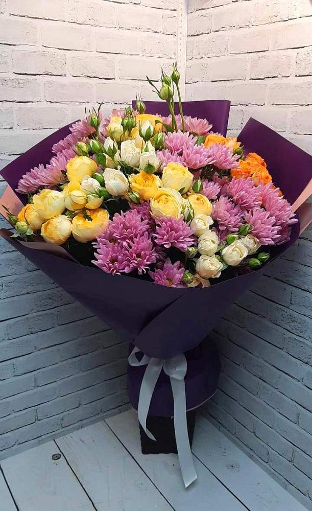 Букет цветов из: Хризантемы и Розы в Савельевской