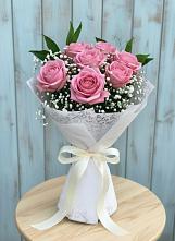 Букет цветов из:  Розы в Савельевской