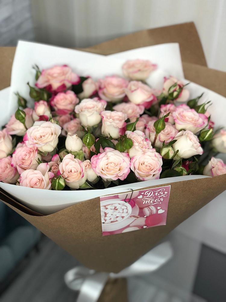 Букет цветов из: Розы в Савельевской