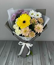 Букет цветов из:  Розы, Герберы и Хризантемы в Савельевской