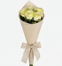 Букет цветов из:  Розы в Савельевской