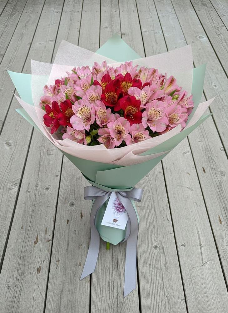 Букет цветов из: Альстромерии в Савельевской