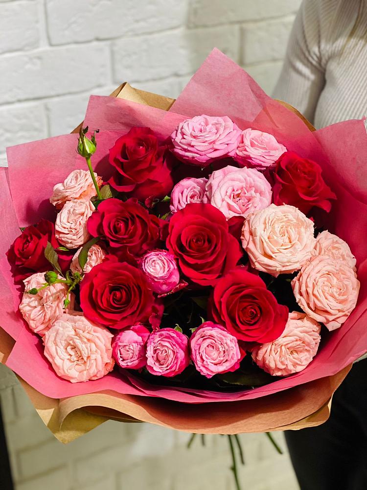 Букет цветов из: Розы в Савельевской