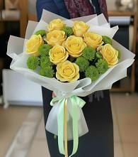 Букет цветов из:  Хризантемы и Розы в Савельевской