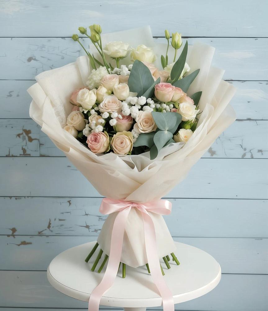 Букет цветов из: Розы и Лизиантусы в Савельевской