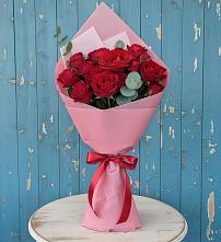 Букет цветов из:  Розы в Савельевской
