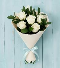Букет цветов из:  Розы в Савельевской
