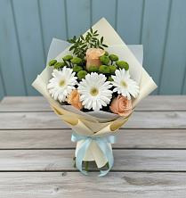 Букет цветов из:  Герберы, Розы и Хризантемы в Савельевской