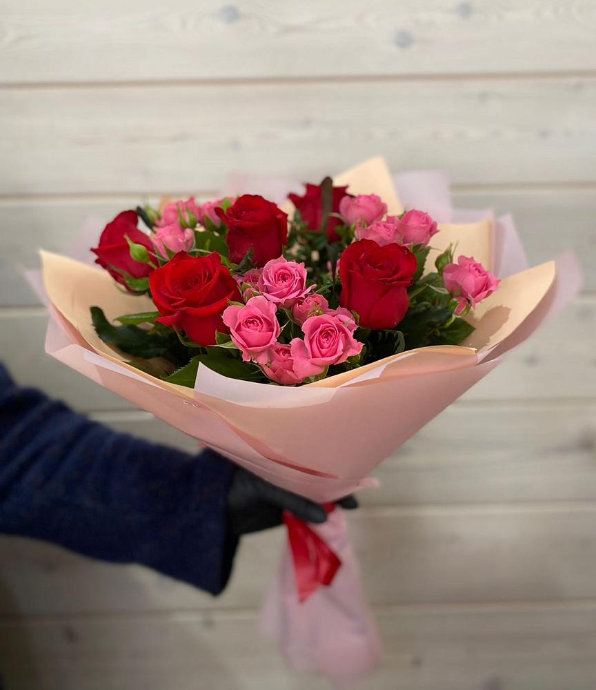 Букет цветов из: Розы в Савельевской