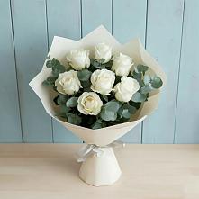 Букет Белые розы в Эвкалипте в Савельевской