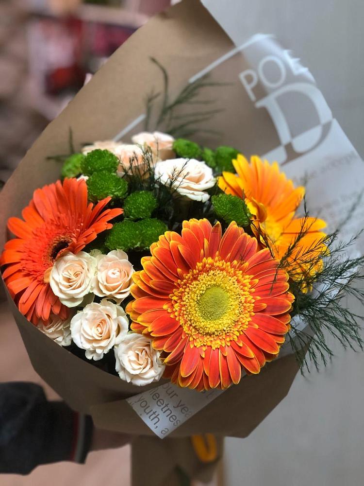 Букет цветов из: Герберы, Хризантемы и Розы в Савельевской